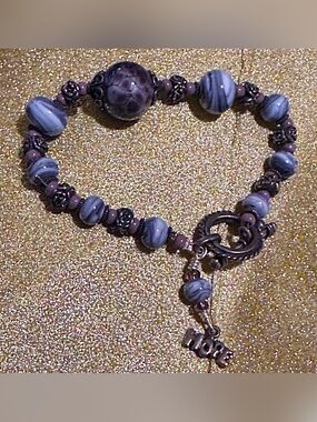 Handmade Purple Agate Beaded Bracelet with HOPE Charm